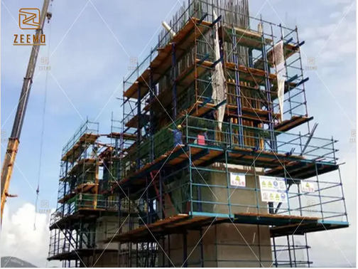 La introducción de diferentes sistemas de encofrado de hormigón.