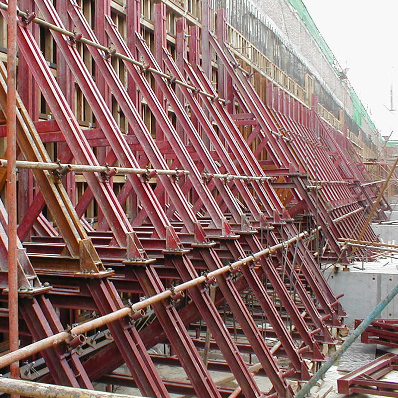 Encofrado de pared con marco de acero de soporte sin tirantes de un solo lado H20 para construcción de hormigón para tratamiento de aguas residuales de presas de estaciones de metro