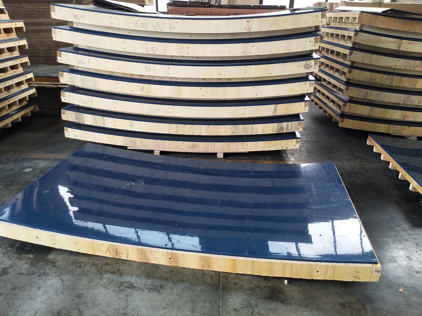 Piscina encofrado circular de madera curvo Tanque de madera contrachapada forma personalizada hormigón fundido minería refinar banco séptico