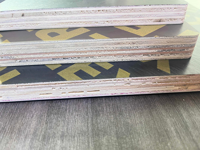 Combi Triple contrachapado 1224*2440 con precio de fábrica