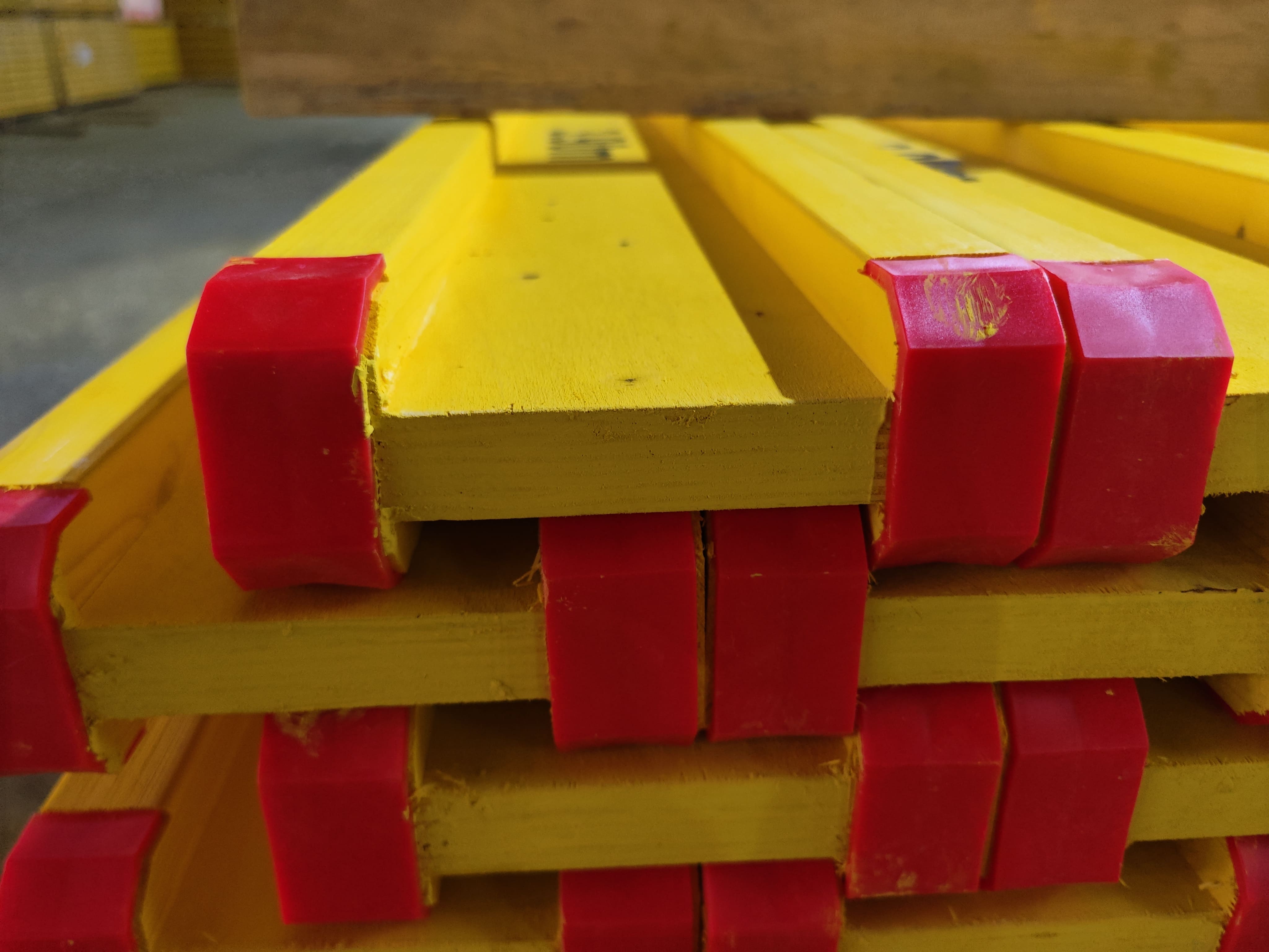 Viga de madera H20 para encofrado de hormigón profesional Fabricante de vigas de madera H20
